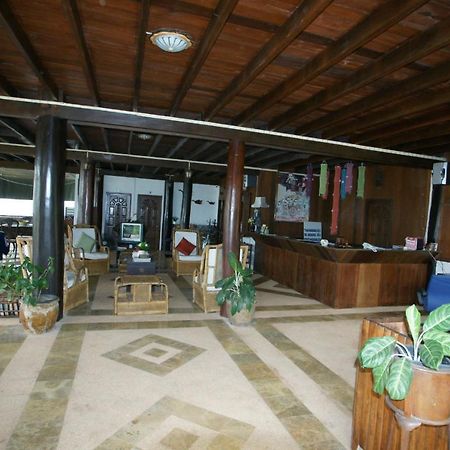 Ruen Thai Rim Haad Клаенг Экстерьер фото