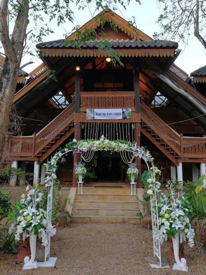 Ruen Thai Rim Haad Клаенг Экстерьер фото