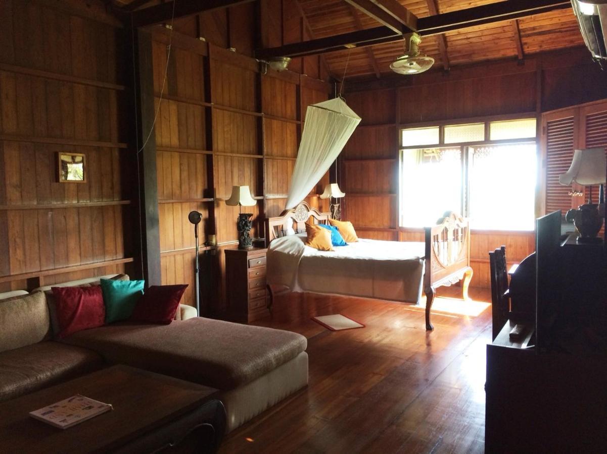 Ruen Thai Rim Haad Клаенг Экстерьер фото