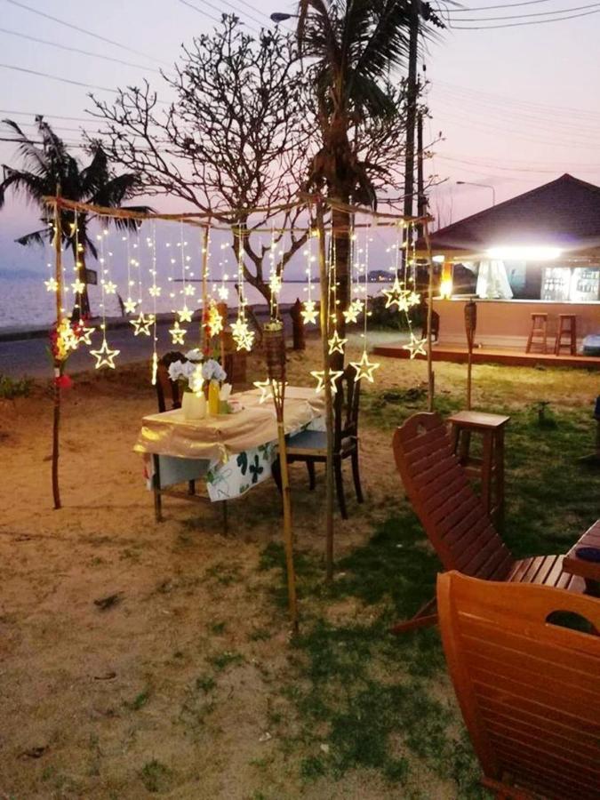 Ruen Thai Rim Haad Клаенг Экстерьер фото